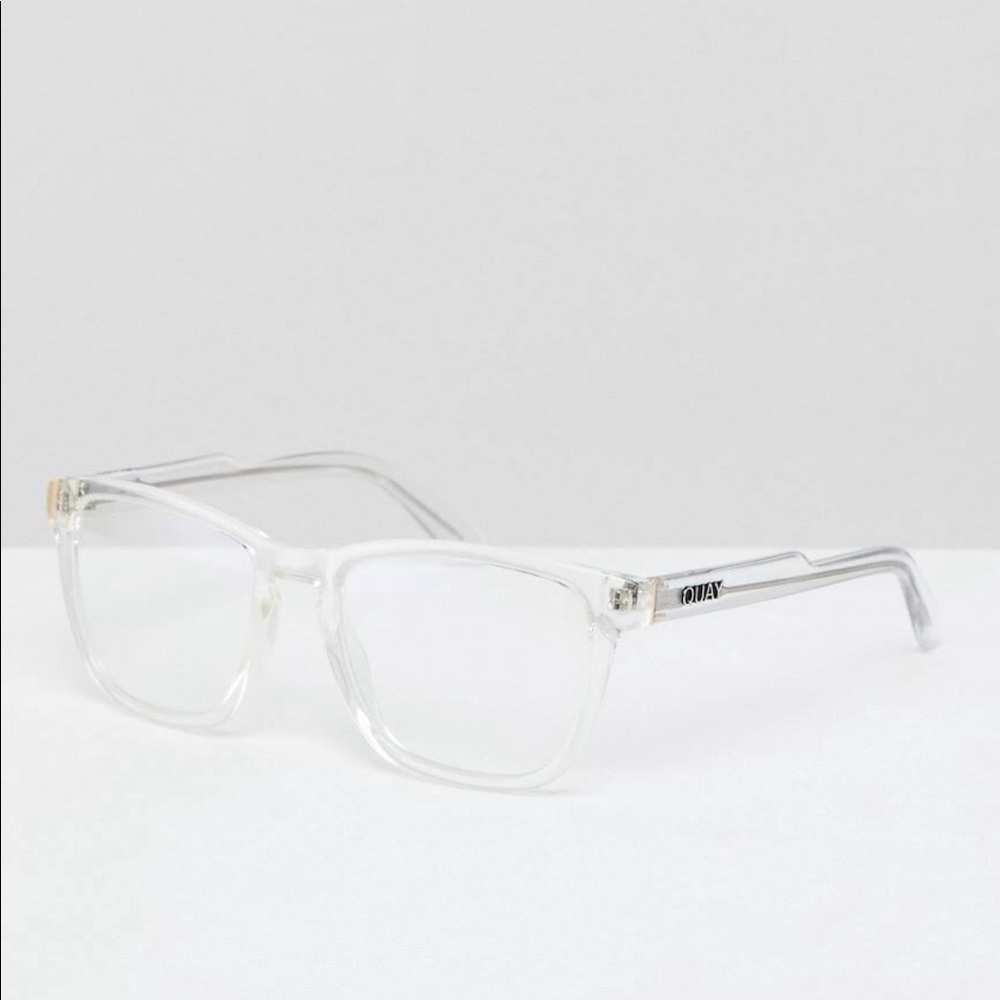 Quay Hardwire Bluelight Glasses